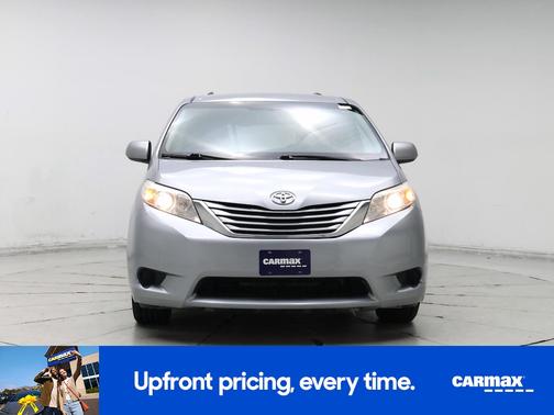 2015 Toyota Sienna LE
