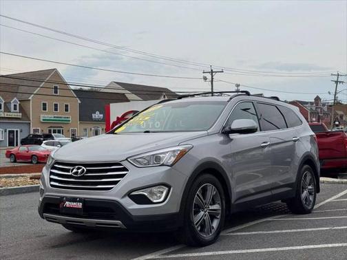 2016 Hyundai SANTA FE SE