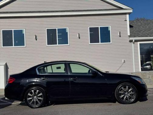 2013 INFINITI G37x Base