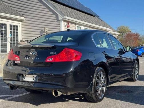 2013 INFINITI G37x Base