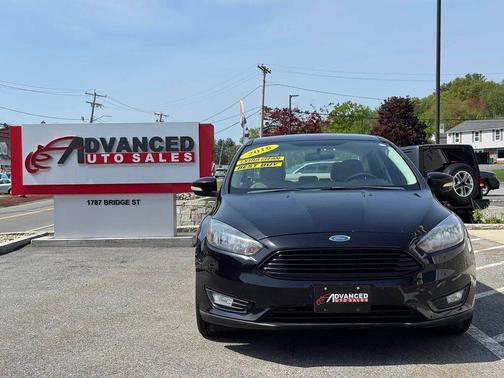 Shadow Black 2016 Ford Focus SE