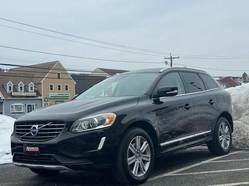 2017 Volvo XC60 T5 Inscription