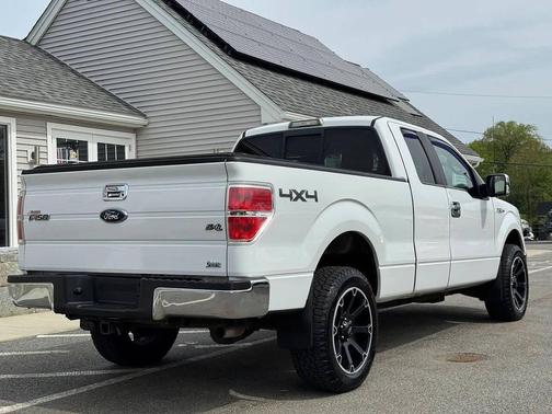 White 2010 Ford F-150 Lariat SuperCab