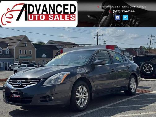 Black 2011 Nissan Altima 2.5 S
