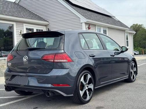2018 Volkswagen Golf GTI 2.0T S 4-Door