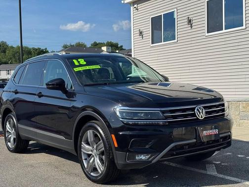 Black 2018 Volkswagen Tiguan 2.0T SEL