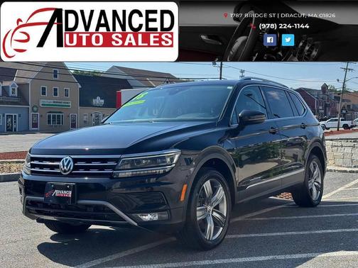 Black 2018 Volkswagen Tiguan 2.0T SEL
