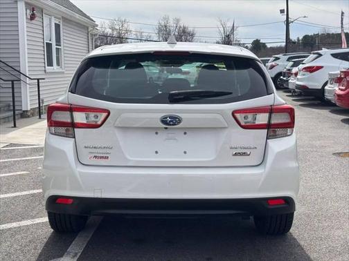 2017 Subaru Impreza 2.0i Sport