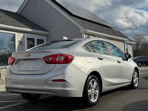 2016 Chevrolet Cruze LT Auto