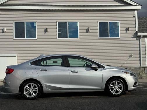 2016 Chevrolet Cruze LT Auto