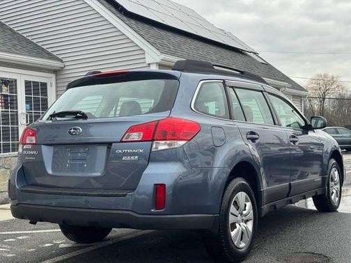 2013 Subaru Outback 2.5i