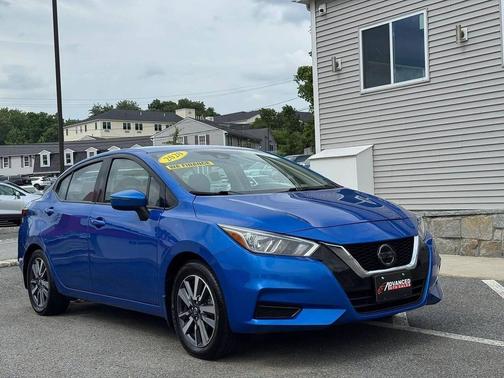 Electric Blue Metallic 2020 Nissan Versa 1.6 SV