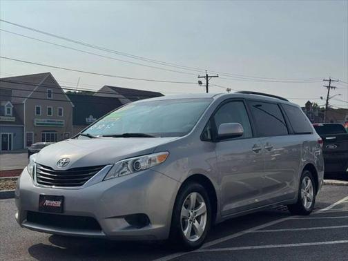 2013 Toyota Sienna LE