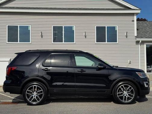 Shadow Black 2017 Ford Explorer sport
