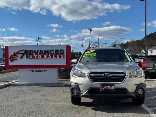 Beige 2018 Subaru Outback 2.5i Limited