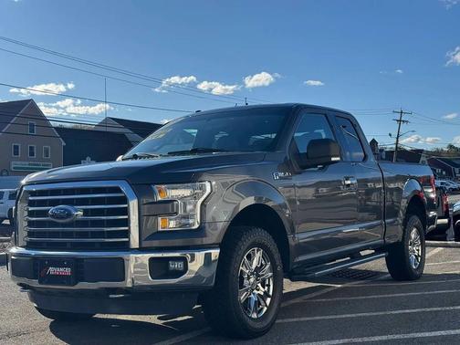 Gray 2015 Ford F-150 XLT