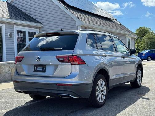 Platinum Gray Metallic 2020 Volkswagen Tiguan 2.0T S 4MOTION