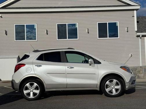 White Pearl Tricoat 2015 Buick Encore Premium