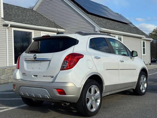 White Pearl Tricoat 2015 Buick Encore Premium