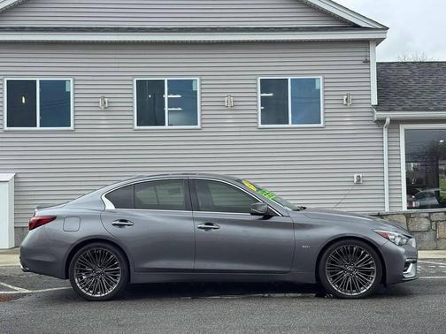 Graphite Shadow 2018 INFINITI Q50 3.0t LUXE