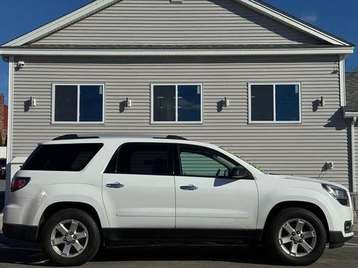 2016 GMC Acadia SLE-2