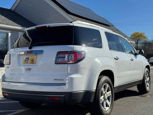 2016 GMC Acadia SLE-2
