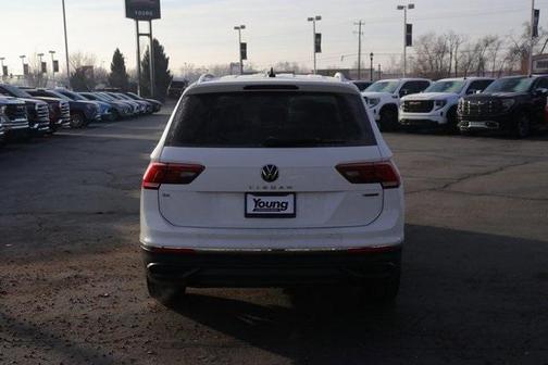 2024 Volkswagen Tiguan 2.0T SE