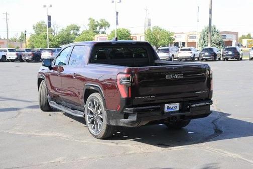2025 GMC Sierra EV Denali