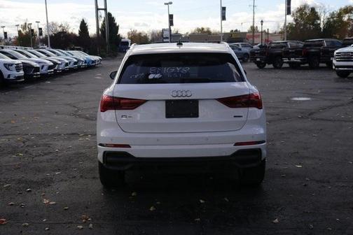 2025 Audi Q3 45 S line Premium