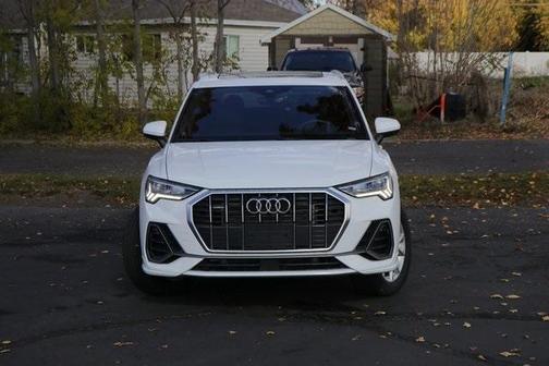 2025 Audi Q3 45 S line Premium