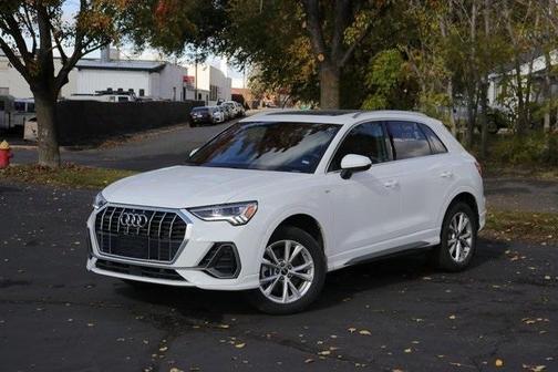 2025 Audi Q3 45 S line Premium