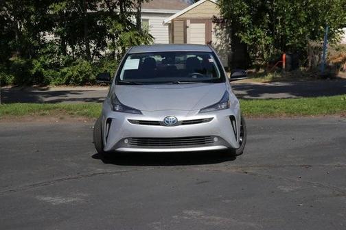 2022 Toyota Prius XLE