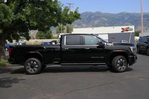 2025 GMC Sierra 3500 Denali