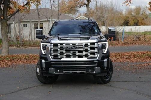 2024 GMC Sierra 2500 Denali