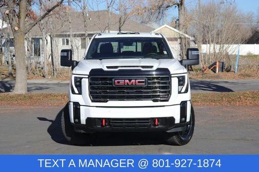 2025 GMC Sierra 3500 AT4