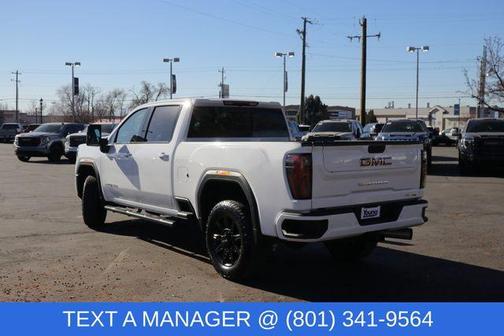 2025 GMC Sierra 3500 AT4