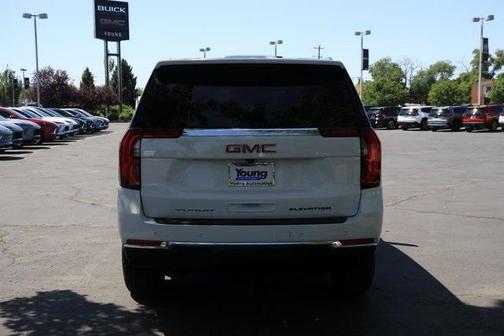 2025 GMC Yukon Elevation