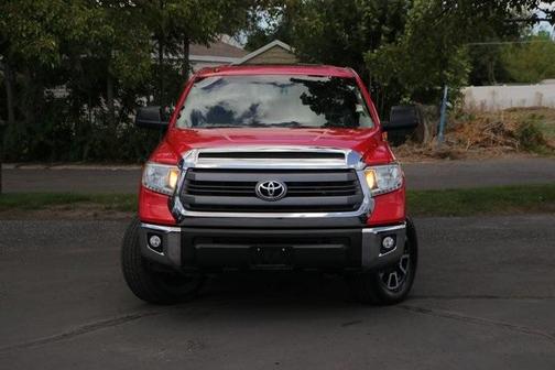 2014 Toyota Tundra SR5