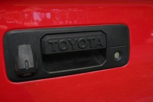 2014 Toyota Tundra SR5