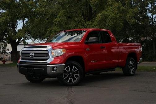 2014 Toyota Tundra SR5