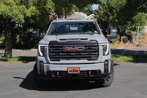 2024 GMC Sierra 2500 AT4