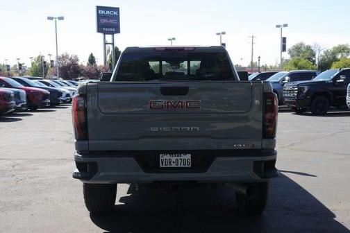 2024 GMC Sierra 2500 AT4