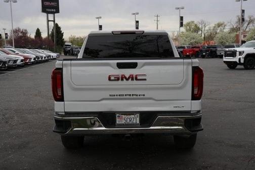 2024 GMC Sierra 1500 SLT