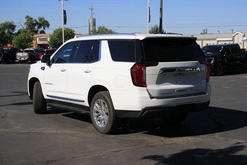 2022 GMC Yukon SLT