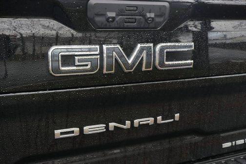 2025 GMC Sierra 2500 Denali Ultimate