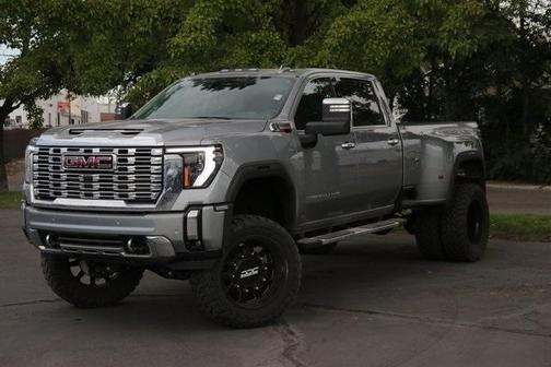 2024 GMC Sierra 3500 Denali