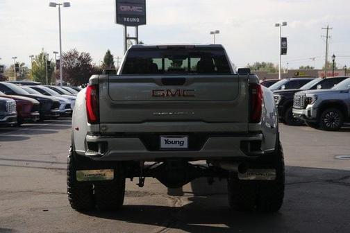 2024 GMC Sierra 3500 Denali