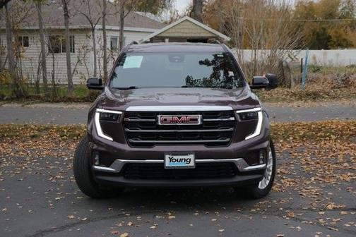 2024 GMC Acadia Elevation