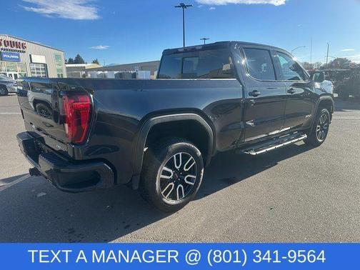 2022 GMC Sierra 1500 AT4