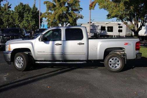 2014 Chevrolet Silverado 3500 LT